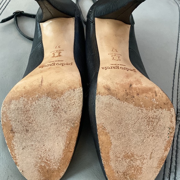 Pedro Garcia Black Ankle Strap Heels🖤🖤🖤 - Picture 9 of 9